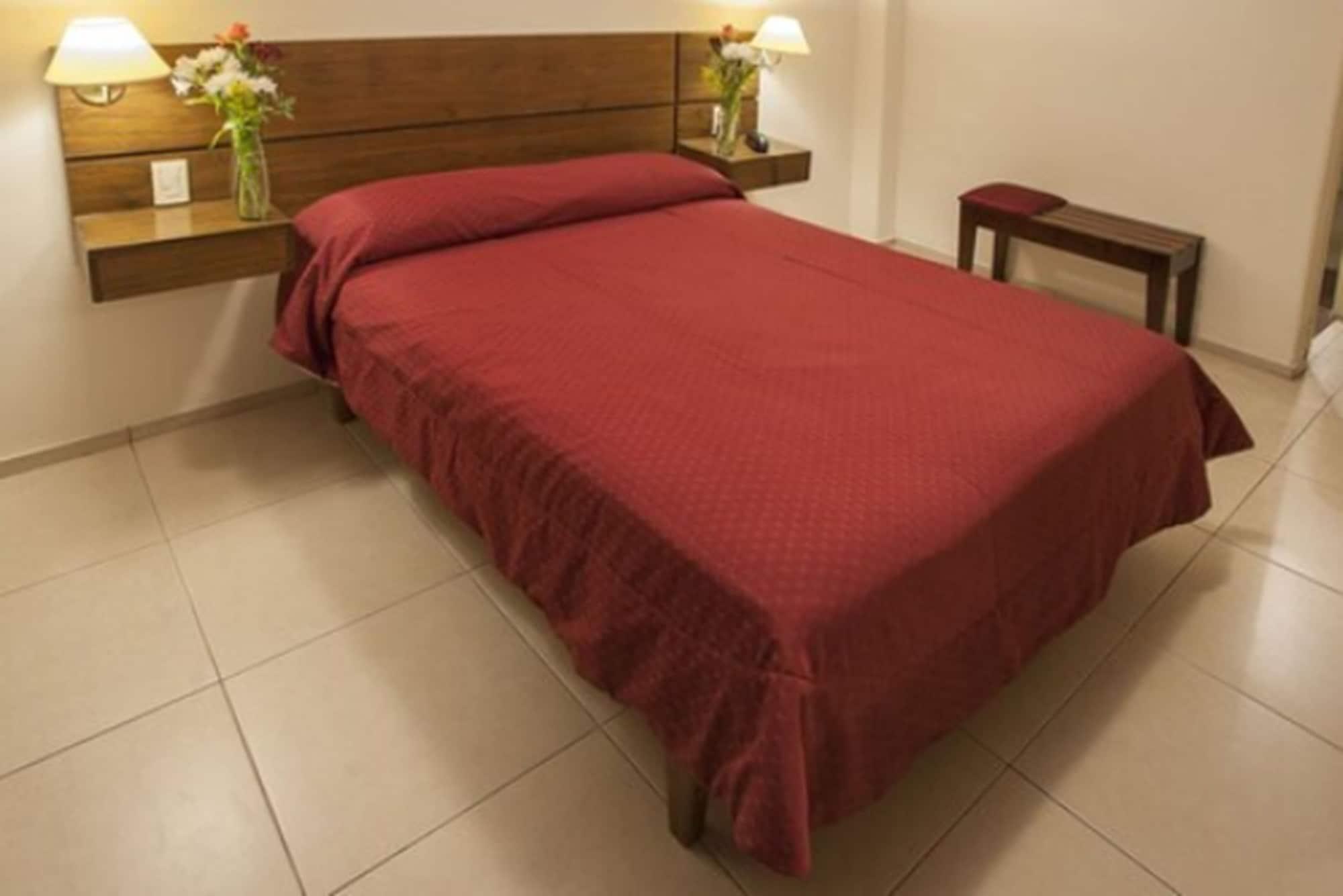 Hotel Carollo Mendoza Esterno foto