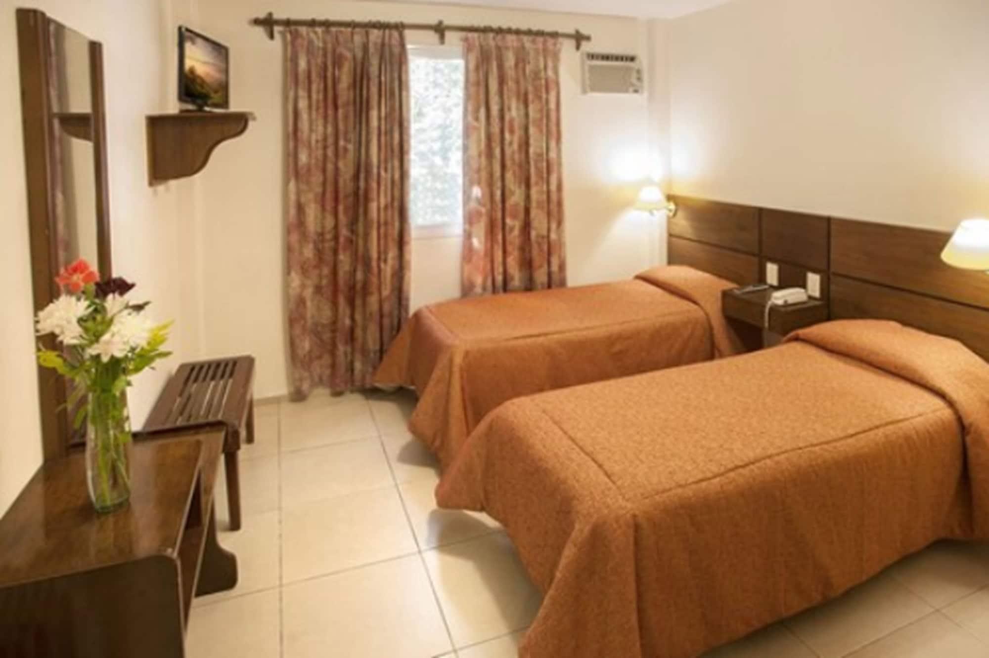 Hotel Carollo Mendoza Esterno foto