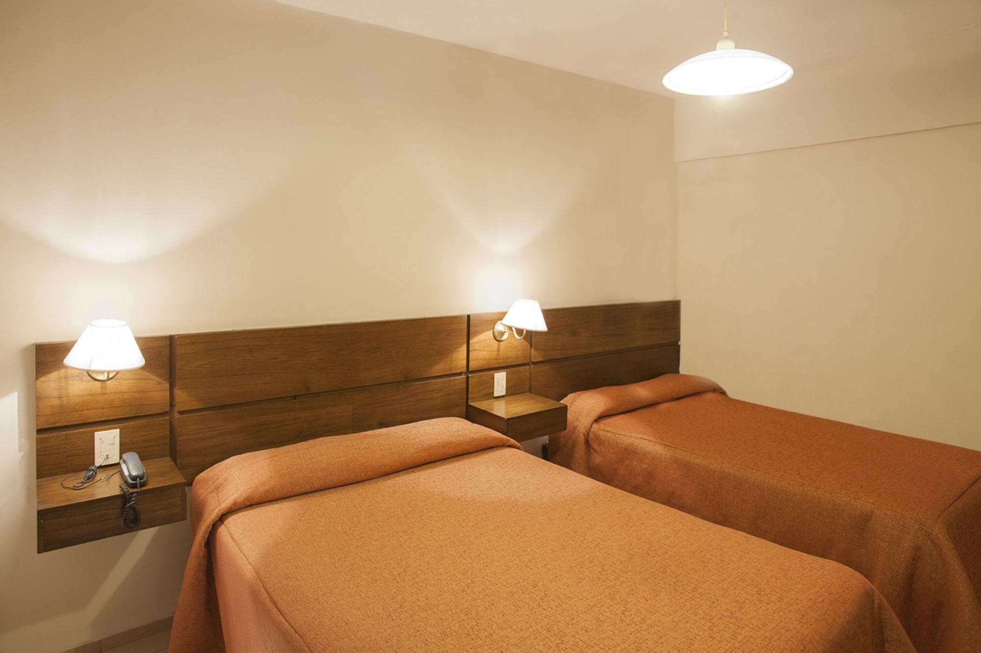 Hotel Carollo Mendoza Esterno foto